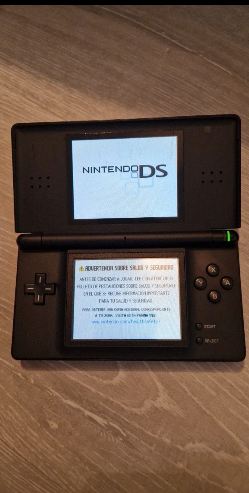 Nintendo DS lite black + case + zakje, Consoles de jeu & Jeux vidéo, Consoles de jeu | Nintendo DS, Utilisé, DS Lite, Noir, Avec housse de protection ou sac