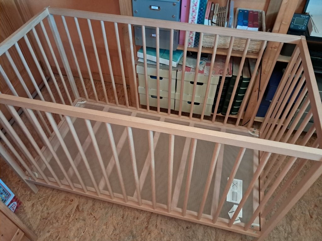 babybed, Kinderen en Baby's, Babywiegjes en Ledikanten, Zo goed als nieuw, Ophalen