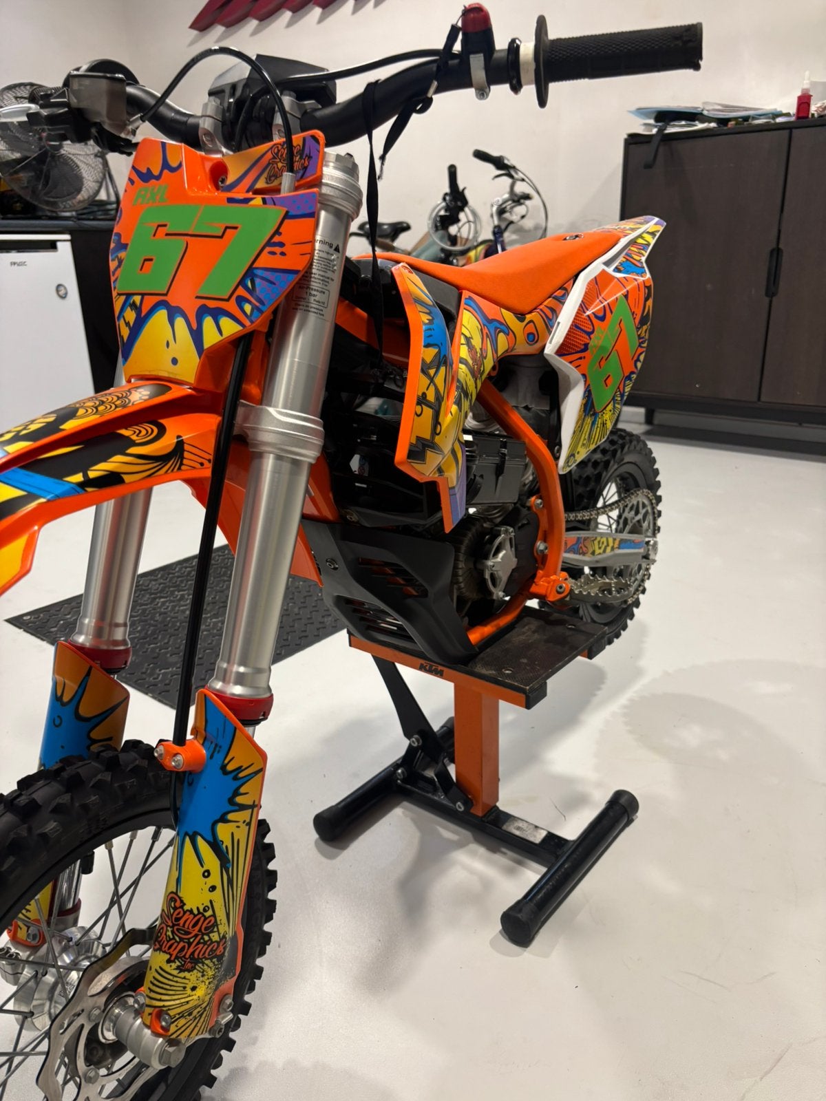 KTM sx-e5, Fietsen en Brommers, Ophalen, Zo goed als nieuw