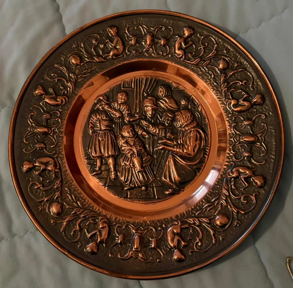 Koperen wandbord 38 cm – Religieus reliëf – Vintage, Huis en Inrichting, Woonaccessoires | Wanddecoraties, Ophalen