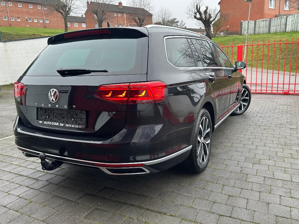 VOLKSWAGEN PASSAT DSG*TOIT-PANO*LED*ALCANTARA*GPS*CAM*, Autos, Volkswagen, Achat, Euro 6, Entreprise, Garantie prolongée