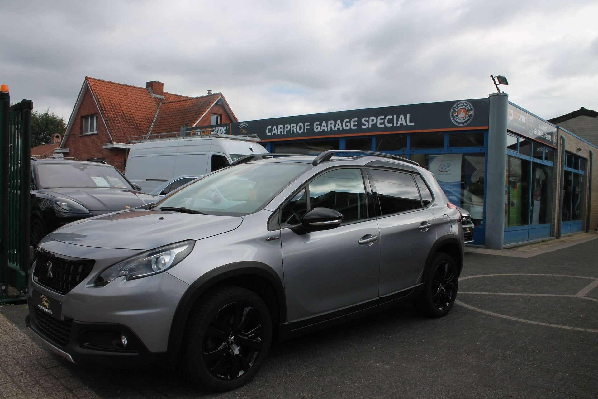 Peugeot 2008 2008 1.2 PureTech GT Line S, Automaat, Gebruikt, 1199 cc, Start-stop-systeem