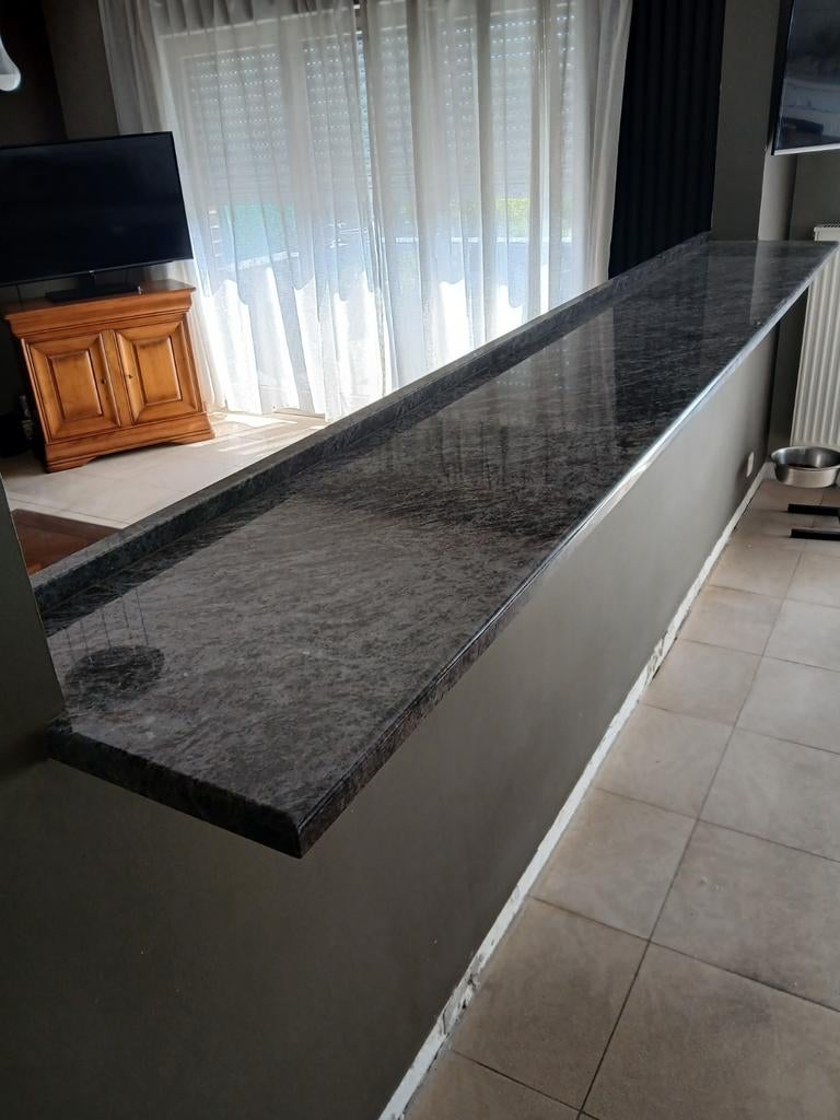 Plant de travail granite 3x45x304, Enlèvement