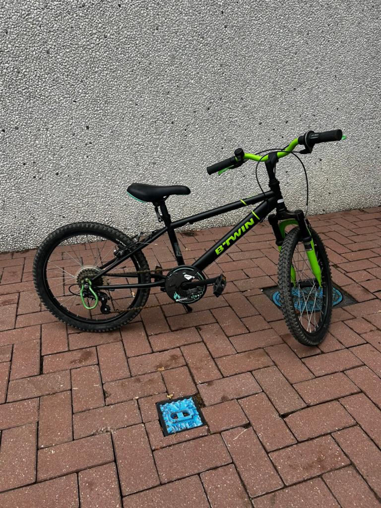 MTB 20 INCH RACINGBOY 500 6-8 JAAR, Fietsen en Brommers, Ophalen, Velgrem, Versnellingen, Zo goed als nieuw