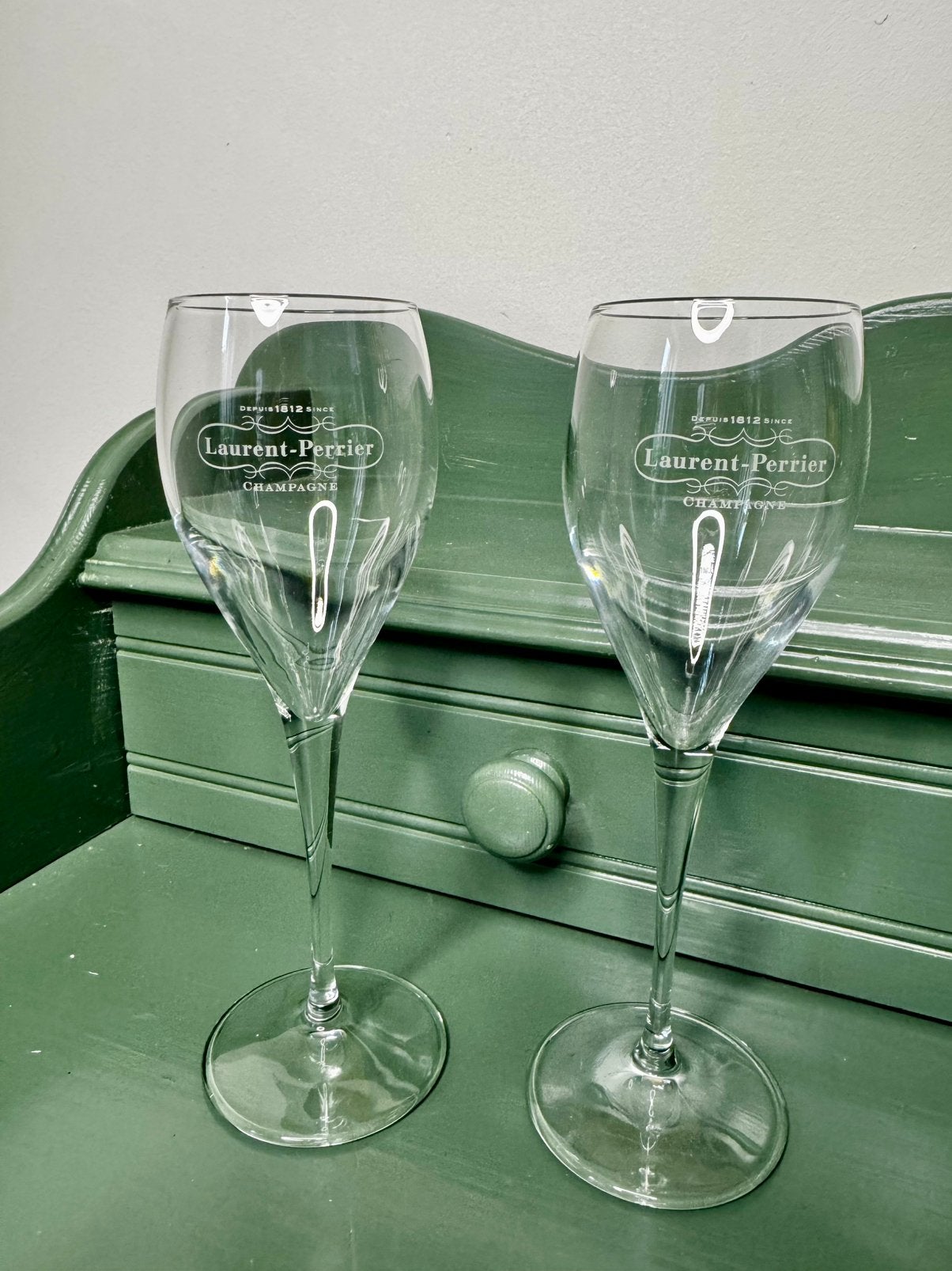 12 originele Laurent-Perrier champagneglazen, Enlèvement