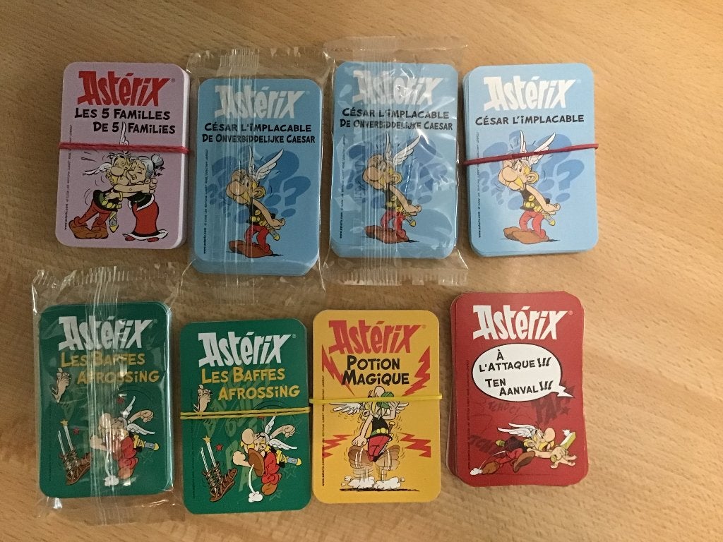 Jeux de cartes Asterix and co, Enlèvement ou Envoi, Astérix et Obélix, Comme neuf, Livre ou Jeu
