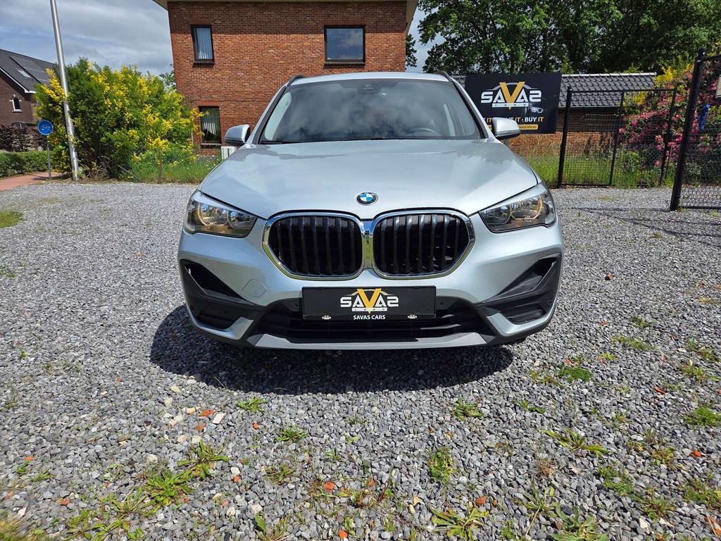 BMW X1 X1 1.5iA sDrive18 /PANO/APPLE CARPLAY, 135 pk, Gebruikt, Leder, Bedrijf