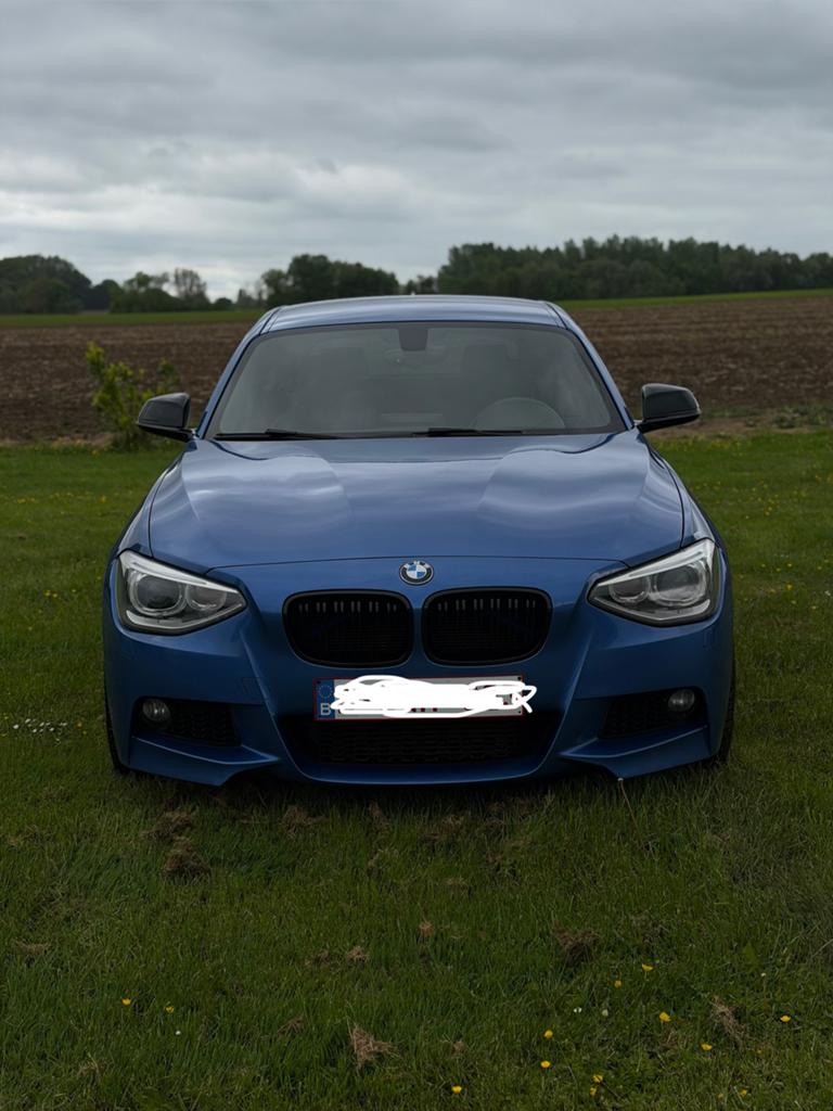 Bmw 116i automatique 2013, Auto's, BMW, Particulier, Airbags, Benzine, 3 deurs, Automaat, Blauw, Grijs, Leder, Ophalen