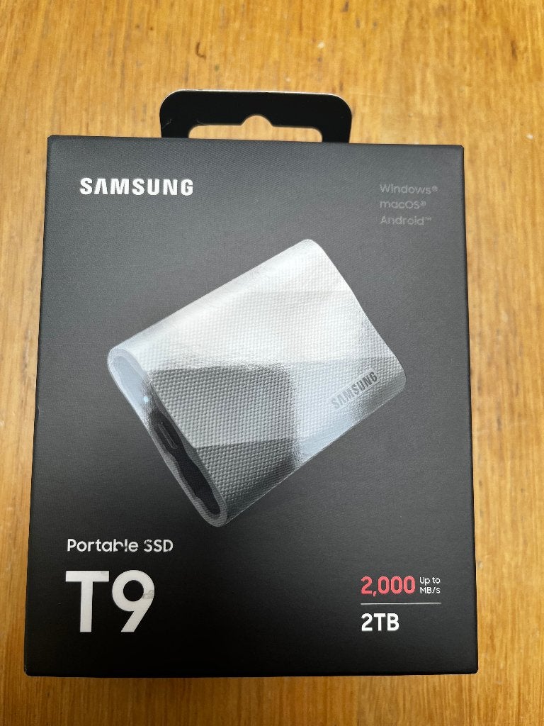 SAMSUNG T9 SSD 2TB GREY - NEW - STILL SEALED!, Neuf, 2TB, SSD, Enlèvement
