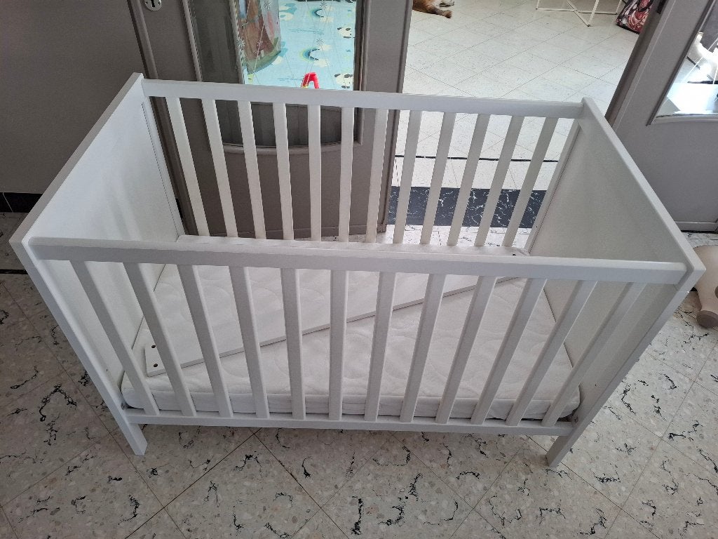 Kinderbedje, Kinderen en Baby's, Kinderkamer | Bedden, Ophalen, Gebruikt, Lattenbodem