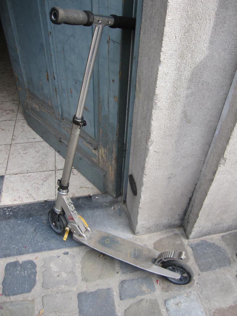 trottinettes enfants (2) ou adultes, Enlèvement, Utilisé, Step simple, Oxelo Decathlon