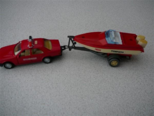 Politieauto met aanhanger en boot, Ophalen, Gebruikt