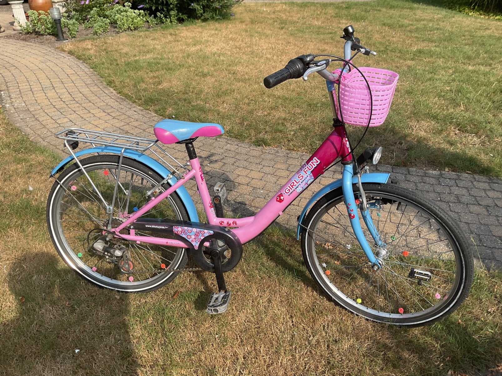 Meisjesfiets 24 inch. Leeftijd 7/12 jaar., Fietsen en Brommers, Ophalen, Zo goed als nieuw, 24 inch