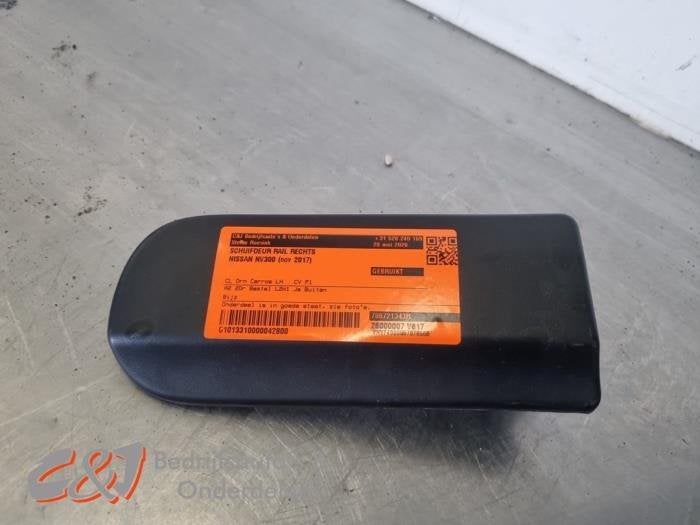 Rail porte coulissante droite d'un Nissan NV300, -, 3 mois de garantie, Utilisé, -