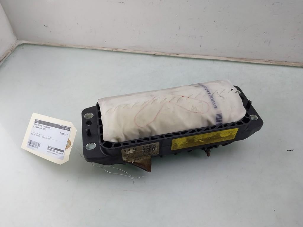 AIRBAG PASSAGER Volkswagen Tiguan (AD1) (01-2016/04-2024), Utilisé, Volkswagen