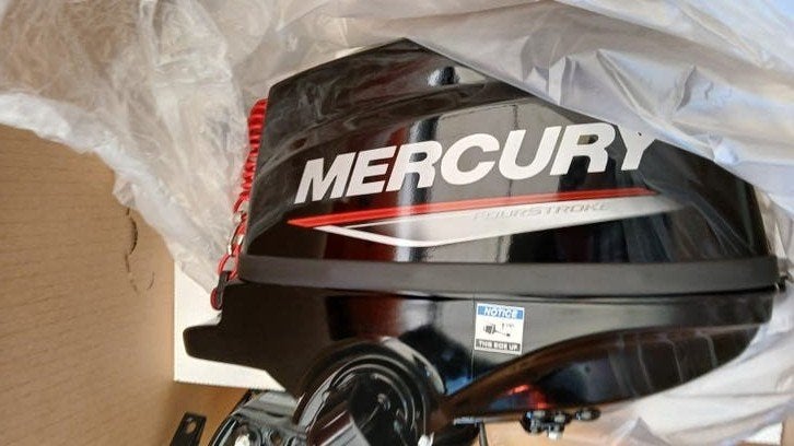 Mercury 3,5 cv 4 temps strict Neuf 3mois 2h navigation, Ophalen