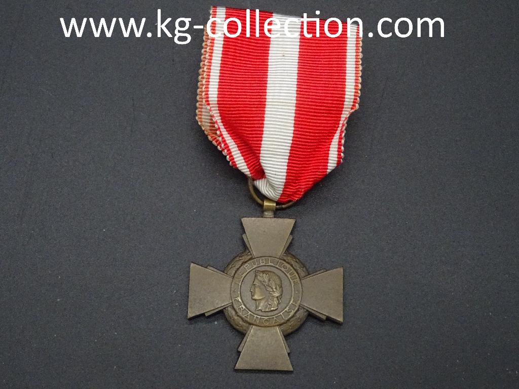 Croix de la Valeur militaire française, Enlèvement ou Envoi, Autres, Ruban, Médaille ou Ailes