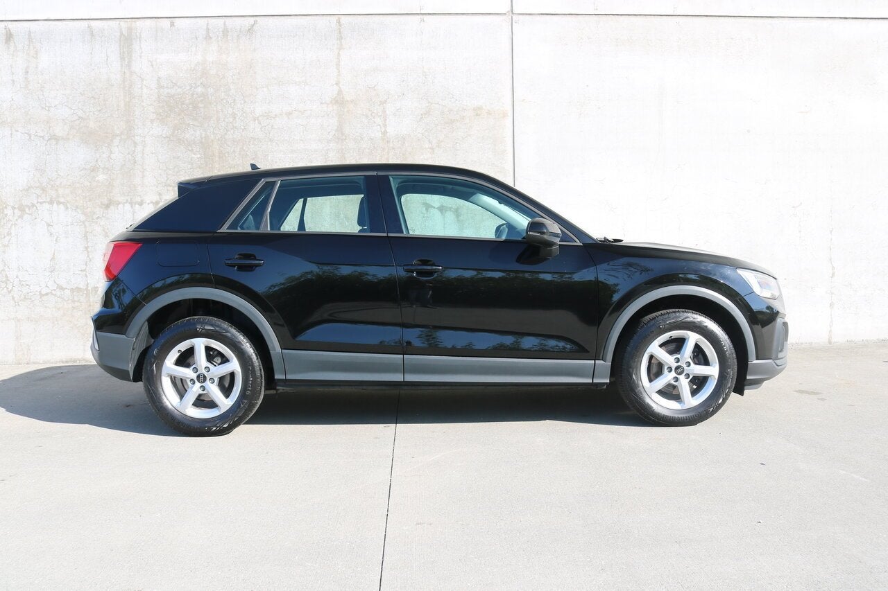 Audi Q2 30 TFSI PSENS ZETELVERWARMING CRUISECONTROL, Auto's, 0 cilinders, 0 kg, Zwart, Bedrijf