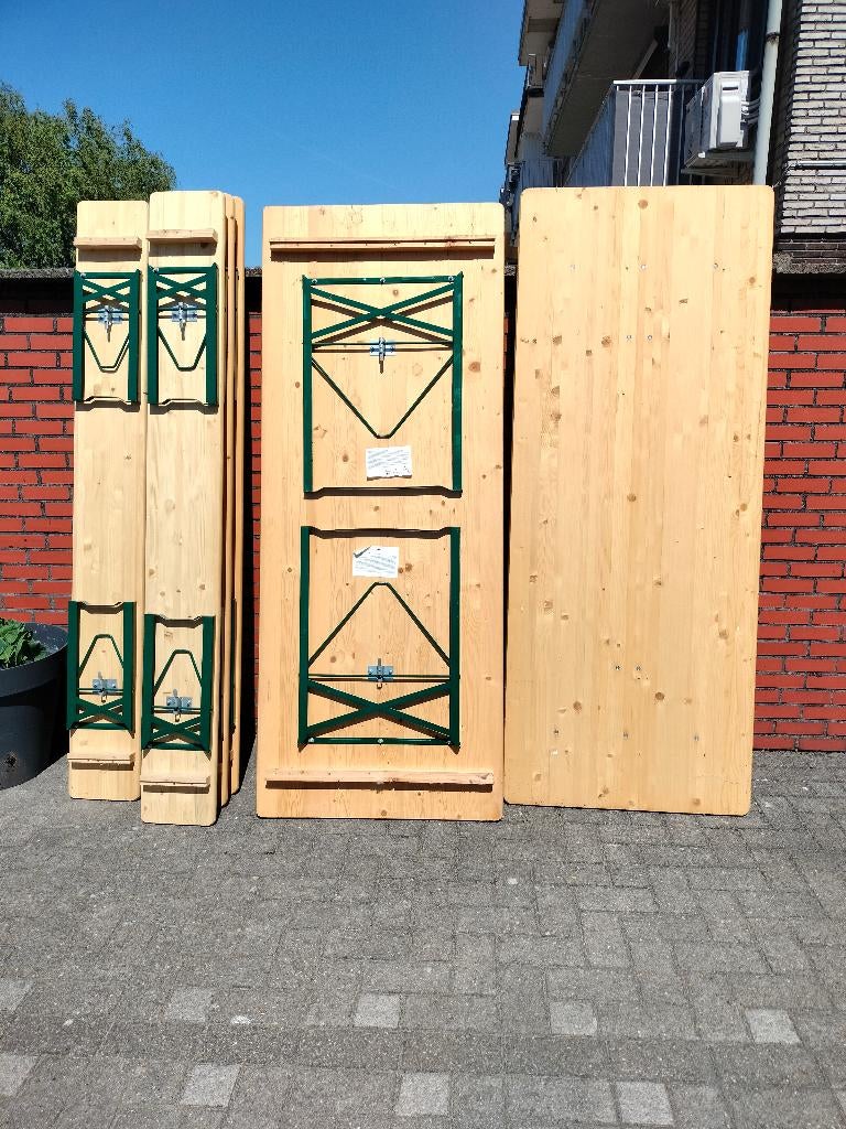 Party tafel, Ophalen, Zo goed als nieuw