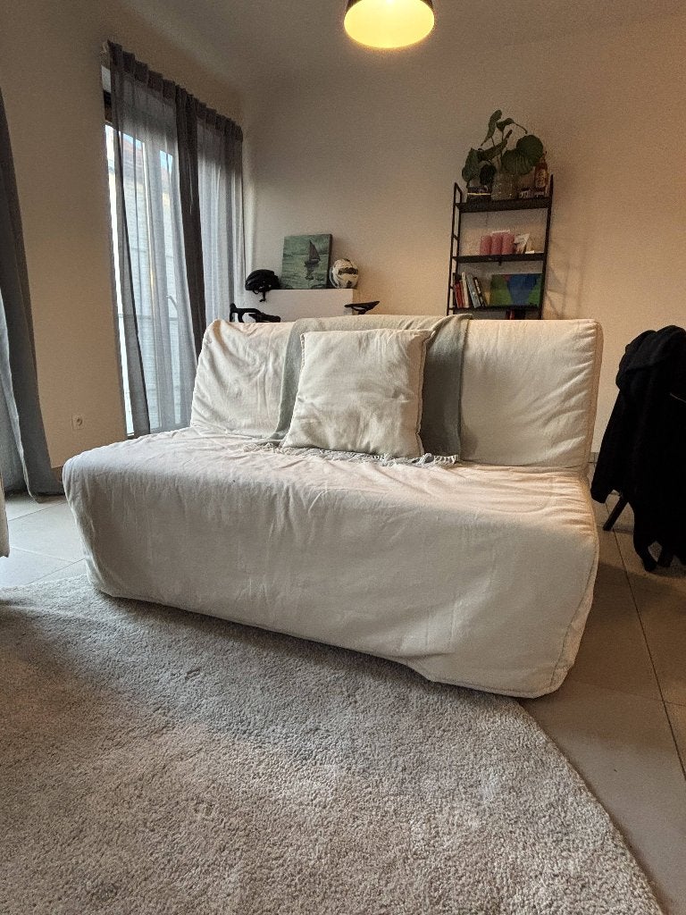 IKEA LYCKSELE slaapbank 2-zits — crème — €55, Ophalen, Zo goed als nieuw, Twijfelaar, Crème