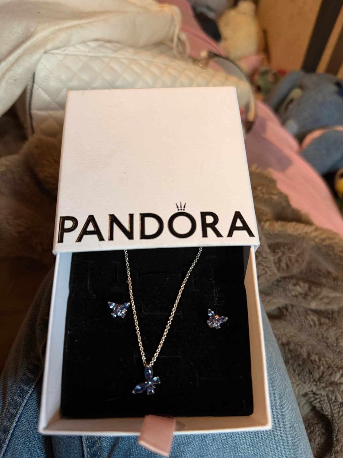 Set de papillons Pandora argenté/bleu, Bijoux, Sacs & Beauté, Enlèvement, Comme neuf, Bleu, Argent