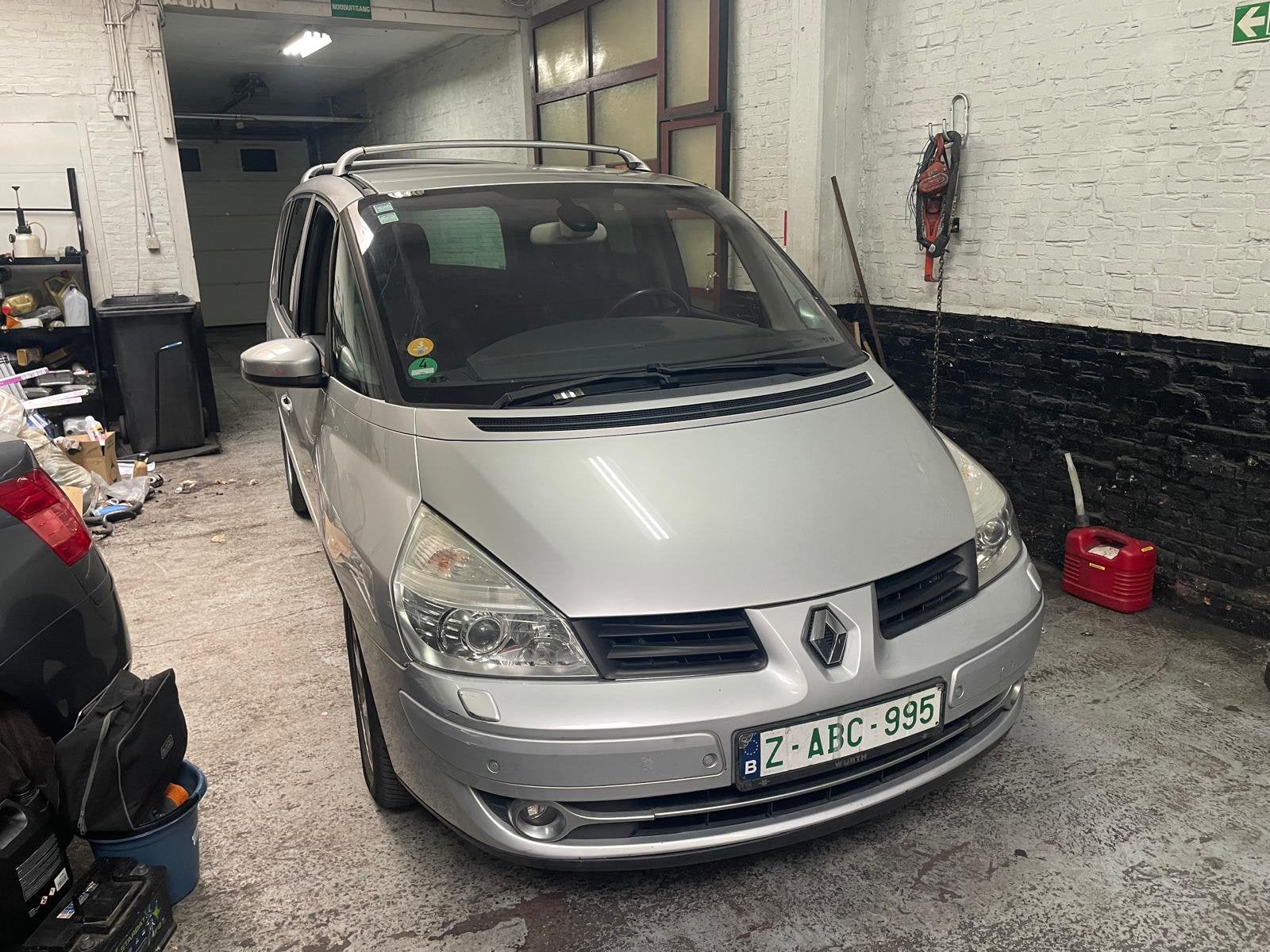 RENAULT ESPACE | 3.0 DIESEL | LICHTE VRACHT | GEKEURD!, Auto's, Bi-Xenon koplampen, Zwart, 2000 kg, Leder