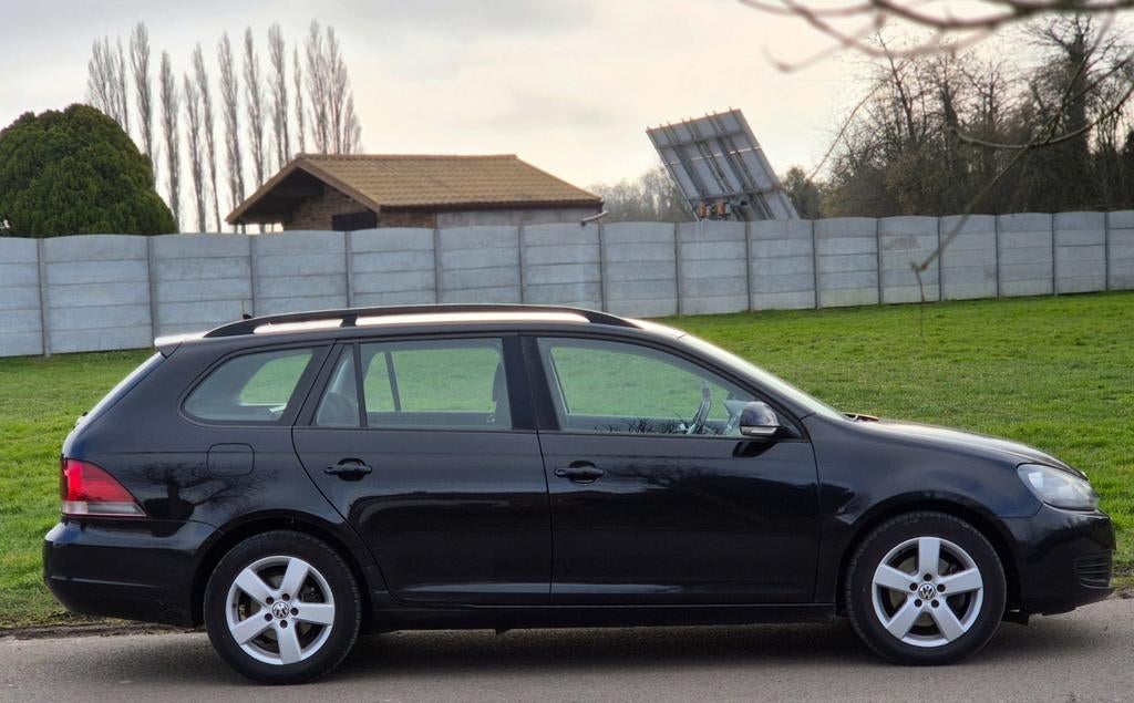 Vw golf 6 16tdi 2013.200mkm gps clima Cruise 2999€, Auto's, Volkswagen, Euro 5, 1600 cc, 5 deurs, Particulier