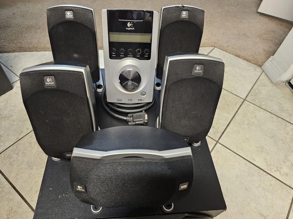 Logitech Z5500 surround, Enlèvement