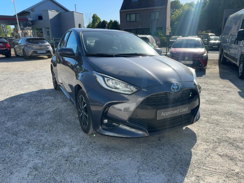 Toyota Yaris Iconic, Auto's, Automaat, 1490 cc, 5 deurs, Hybride Elektrisch/Benzine