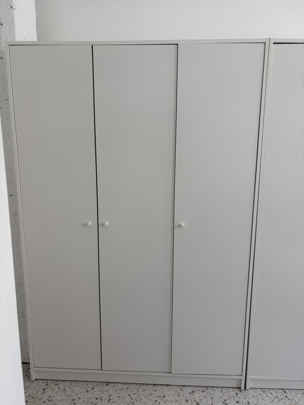 Kleppstad IKEA kast 176cm hoog, 3 deurs, Ophalen, Gebruikt