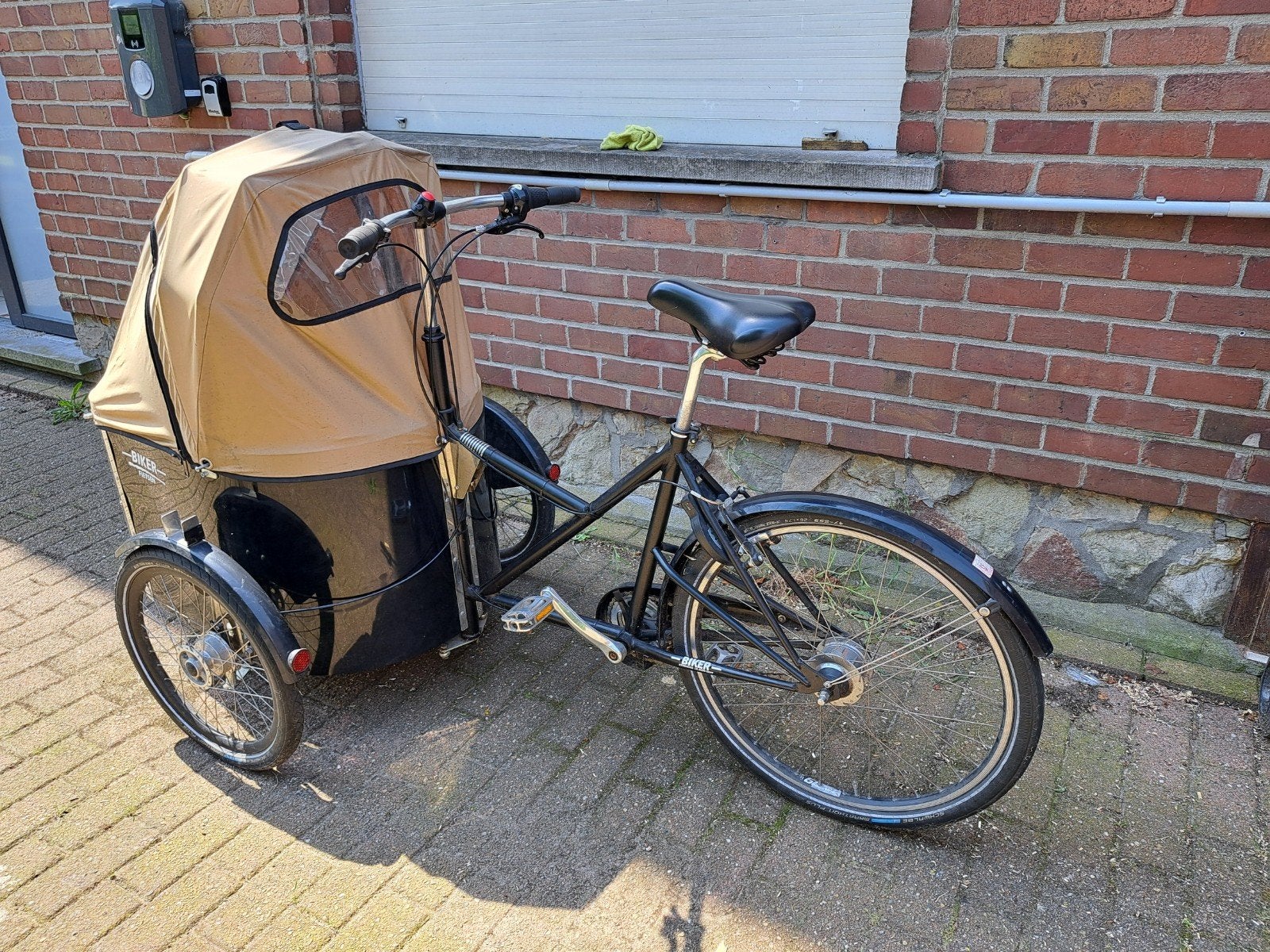 Nihola family te koop met beige hoes., Gebruikt, Velgrem, 2 kinderen, Huif