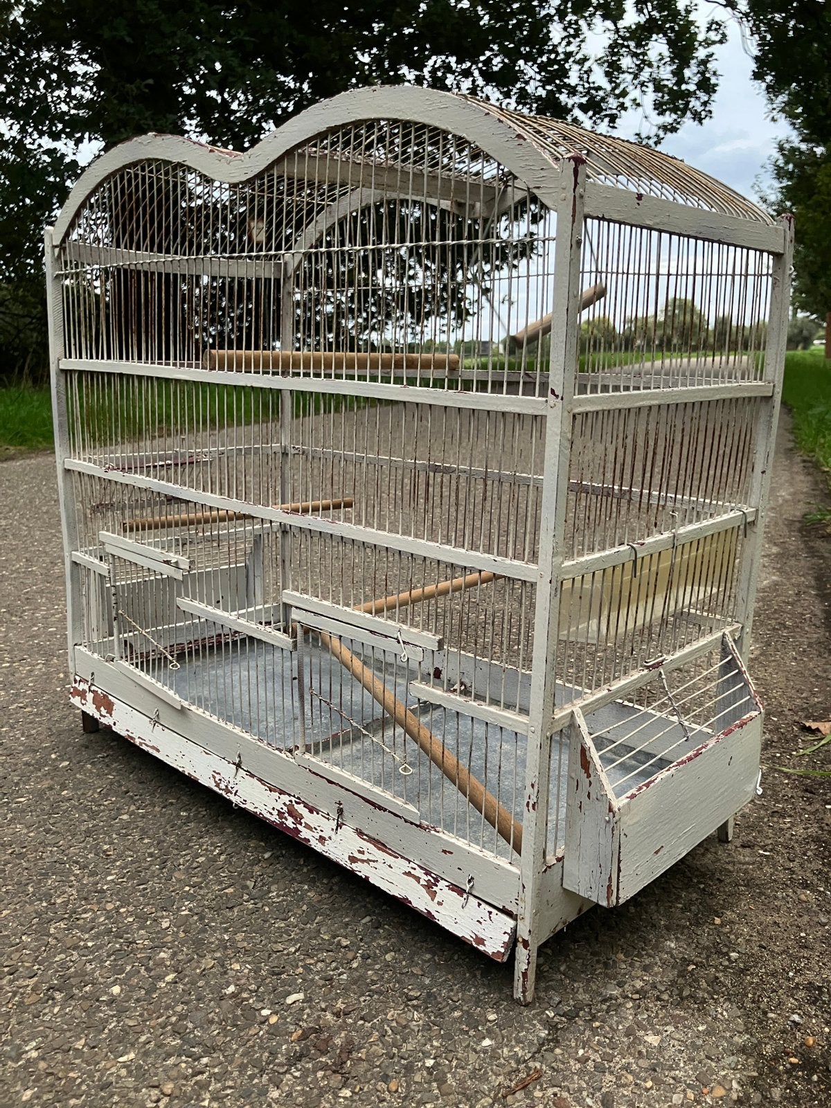 Grande cage à oiseaux ancienne de 70 cm de large, Enlèvement ou Envoi, Utilisé, Bois, Cage à oiseaux