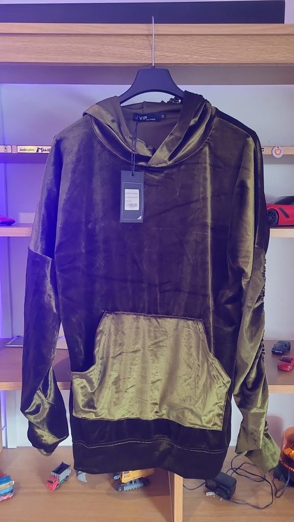 Sweat à capuche neuf., Enlèvement