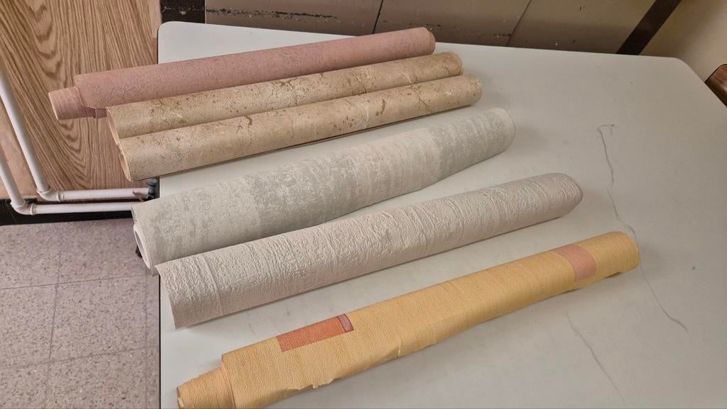 Papier peint restant, Enlèvement