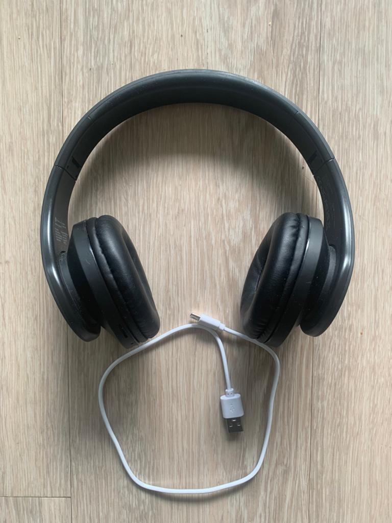 Headphones, Ophalen of Verzenden, Zo goed als nieuw, Overige merken, Bluetooth