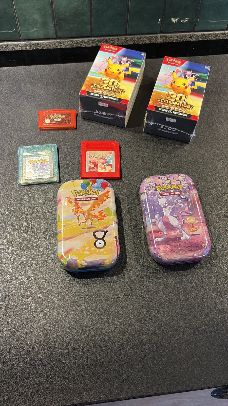 Pokemon booster bundle, tins all sealed + gameboy games., Ophalen, Nieuw, Booster, Foil