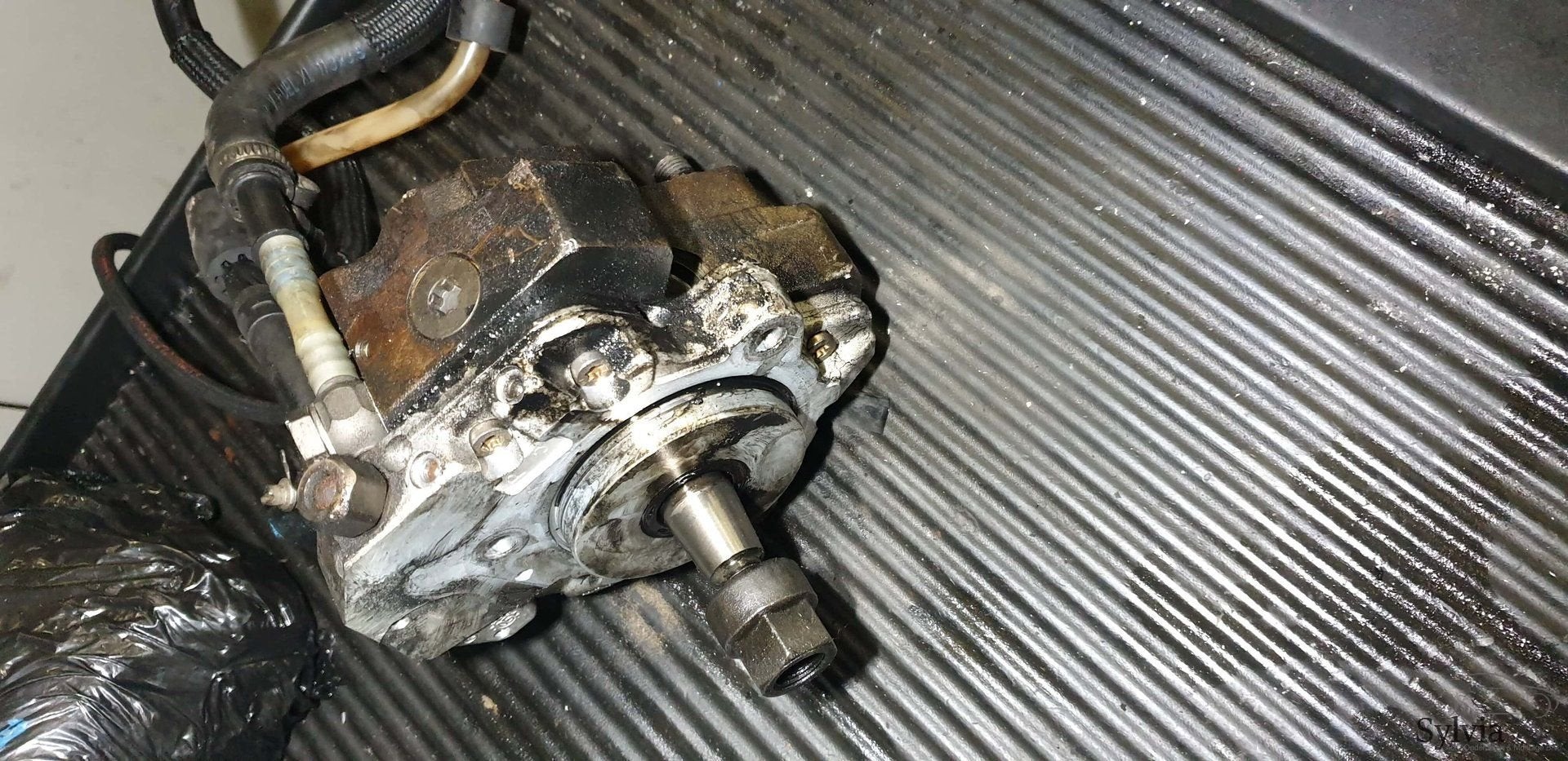 Hogedrukpomp dieselpomp BMW 1 / 2 / 3 / 4 / 5 0445010045 778, Auto-onderdelen, Gebruikt, -, -, Ophalen of Verzenden