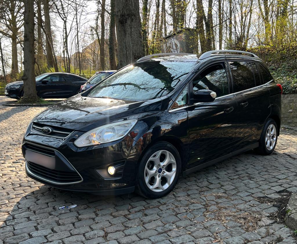 Ford Grand C Max Essence 1.6 Prete a imm, Autos, Euro 5, Boîte manuelle, 5 portes, 5 places