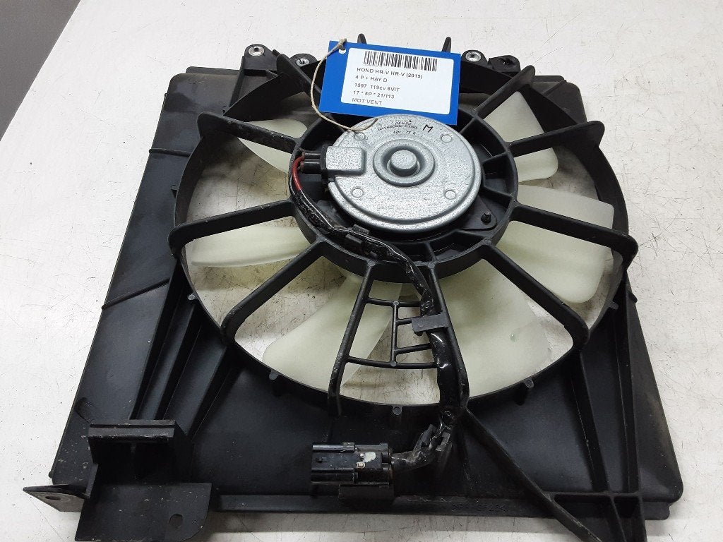 RADIATEUR VENTILATEUR Honda HR-V (RU) (AX1680002150), Hanauer Landstraße  222-224
60314  Frankfurt am Main, DE, Honda, Utilisé