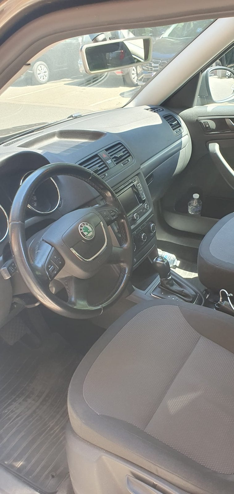 Skoda, Autos, Skoda, Achat, Carnet d'entretien, USB, Noir