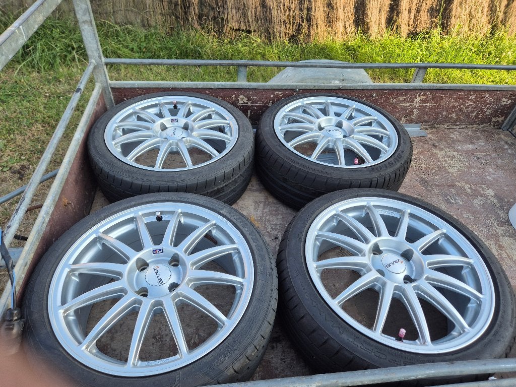 Velgen ford, Ophalen, Banden en Velgen, Nieuw, 17 inch