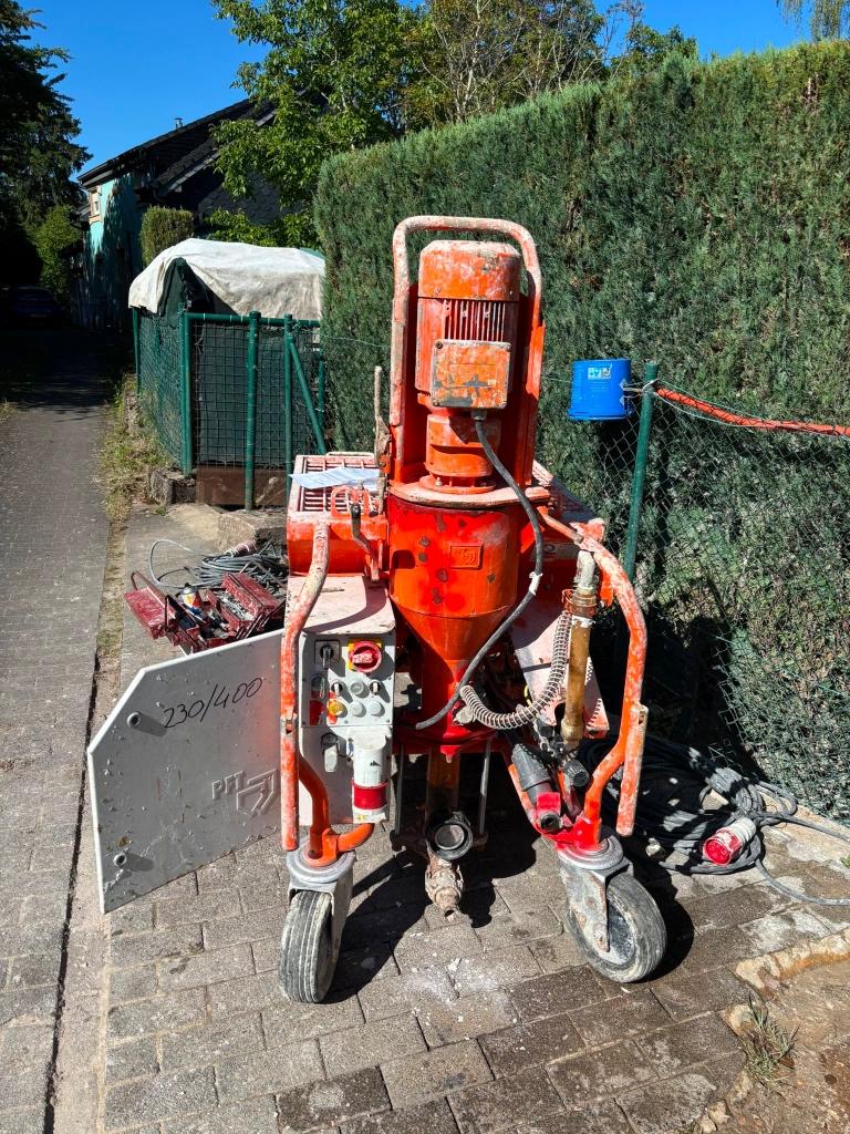 Machine à platre Pft G4, Ophalen