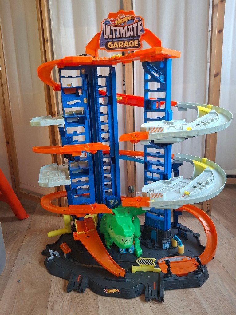 Hot Wheels Ultimate garage dino, Ophalen, Racebaan, Zo goed als nieuw, Hot Wheels