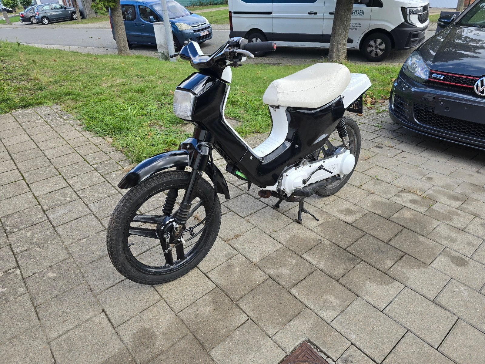 Honda Wallaroo deluxe Classe A 900€ prix fixe, Vélos & Vélomoteurs, Enlèvement