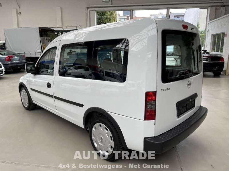 Opel Combo Benzine | Slechts 116.000km | LEZ OK | 1j Garanti, Autos, 4 portes, Entreprise, 87 ch, Tissu