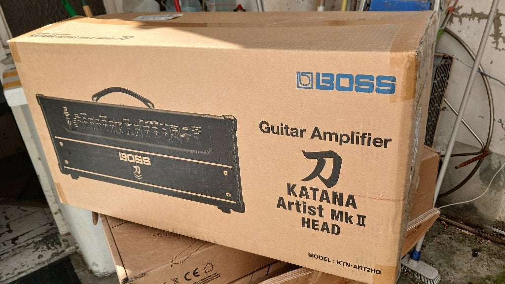 KATANA HEAD MK2 + Pro switch, Muziek en Instrumenten, Versterkers | Bas en Gitaar, Ophalen of Verzenden, Zo goed als nieuw