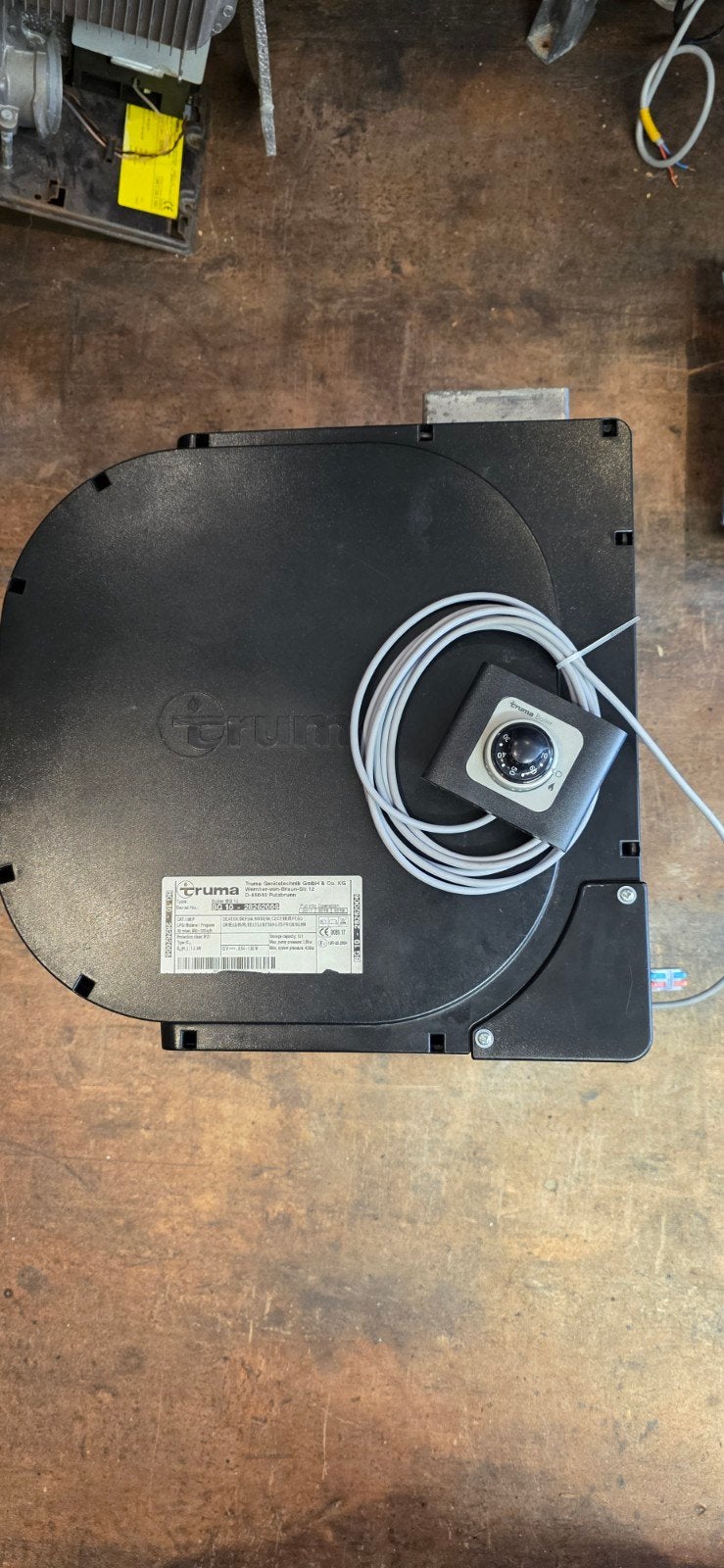Chaudière Truma BG10 à 12V/30MB avec commande. 3 pièces, Enlèvement, Comme neuf