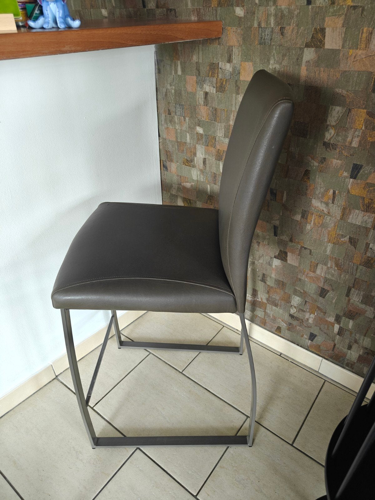 chaise haute pour l'îlot de cuisine, 90 cm ou plus, Avec repose-pieds, 2 tabourets, Synthétique