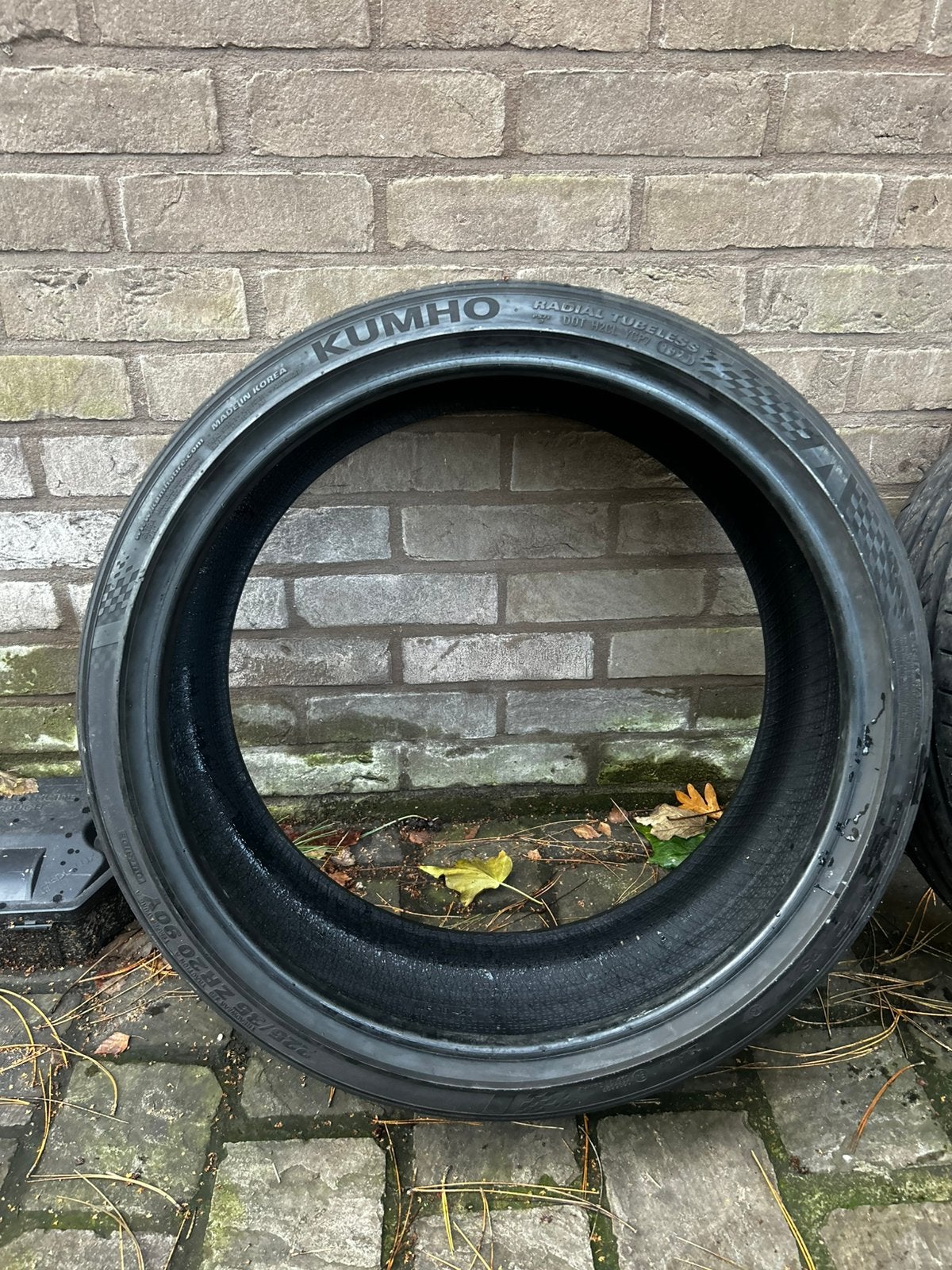 Pneus d'été Kumho 225/35 R20 2x, Enlèvement