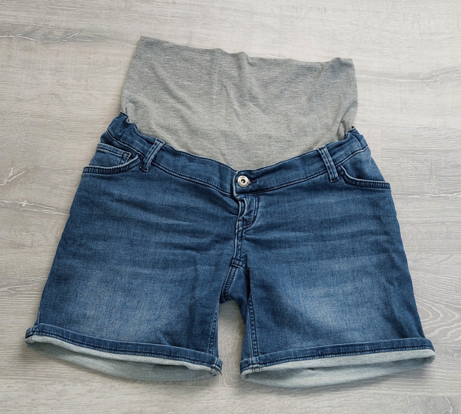 Jeans zwangerschapsshort maat 28 (LOVE2WAIT), Kleding | Dames, Zwangerschapskleding, Ophalen